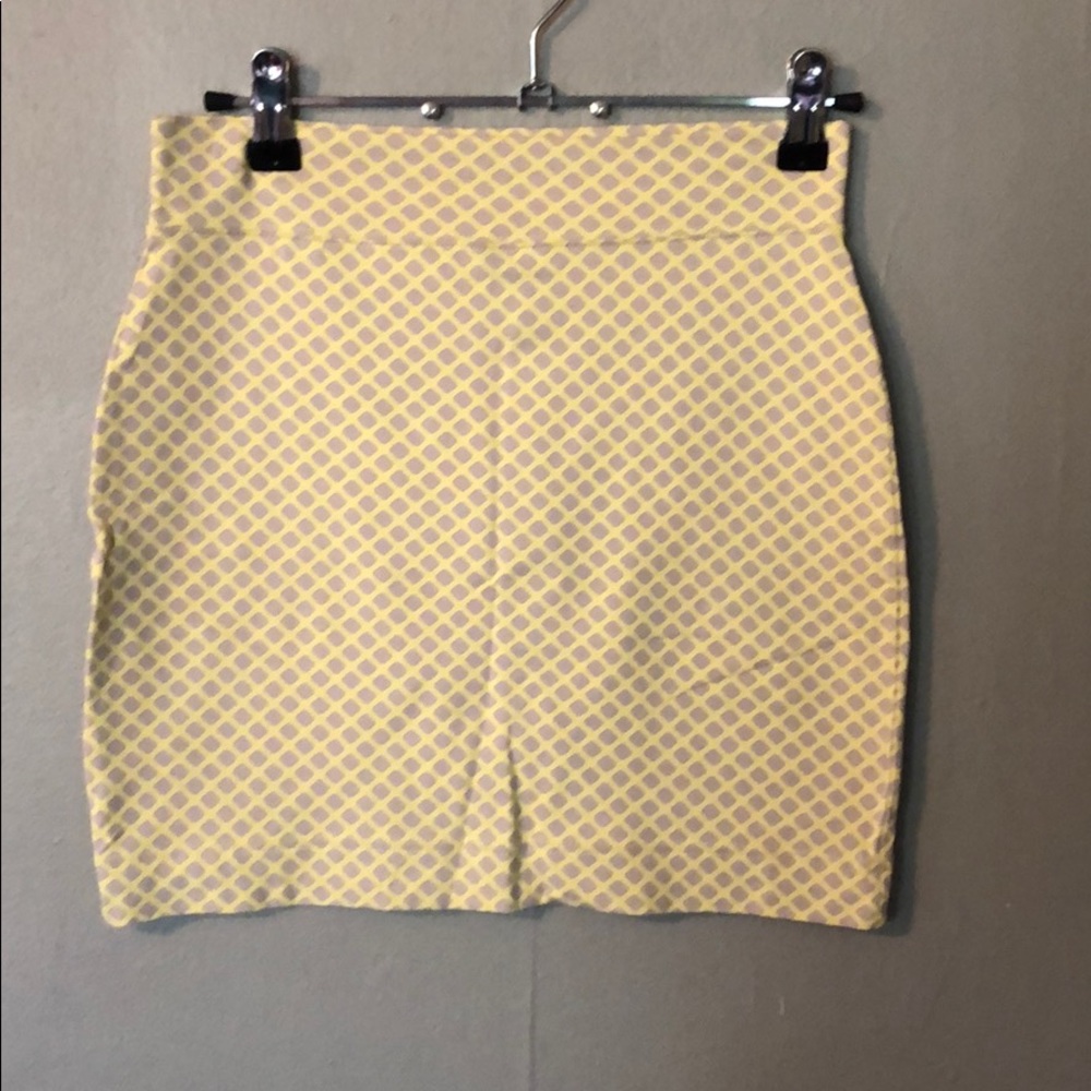 Stretch mini skirt